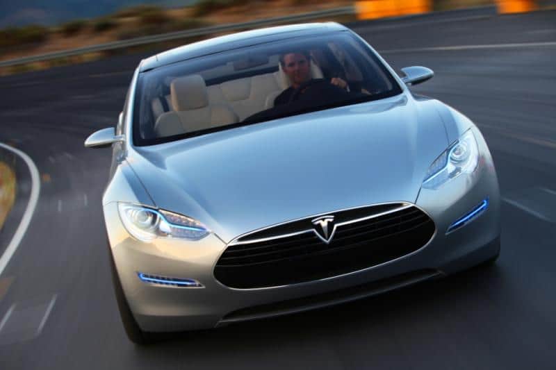 La conduite 100 % autonome s’invite dans toutes les Tesla