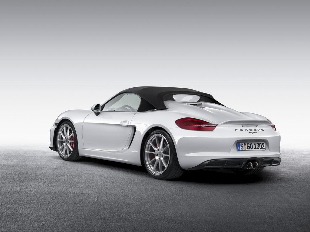 Porsche dévoile une nouvelle déclinaison Boxster Spyder 4