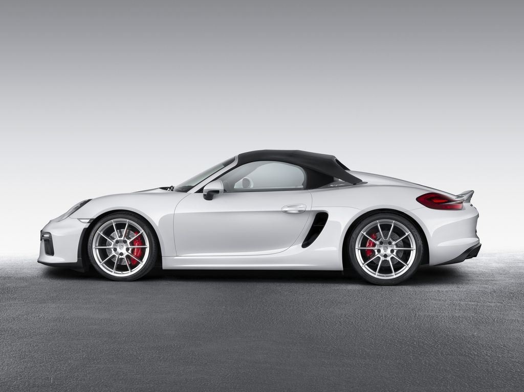 Porsche dévoile une nouvelle déclinaison Boxster Spyder 5