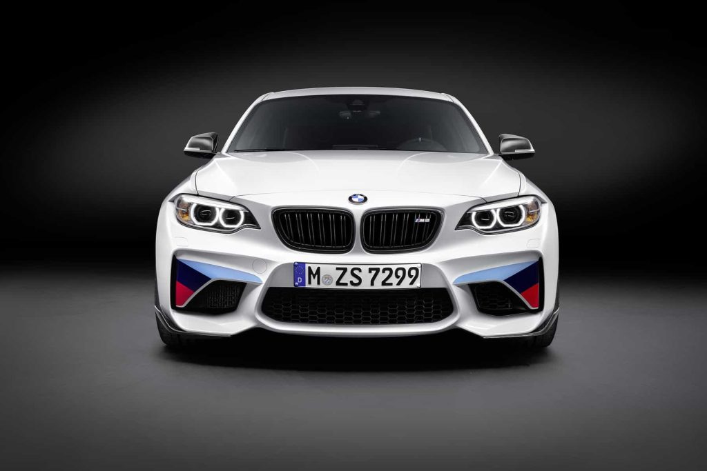 Des éléments en fibre de carbone pour la BMW M2 grâce au pack M Performance 7