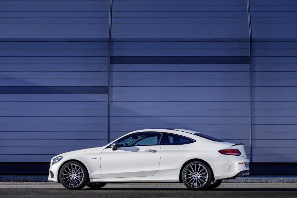 GENÈVE 2016 : Les débuts officiels de la Mercedes-AMG C43 Coupe pour le Salon de Genève 3