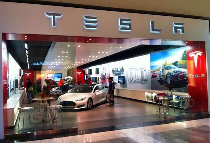 La Wallonie aura bientôt droit à des enseignes Tesla