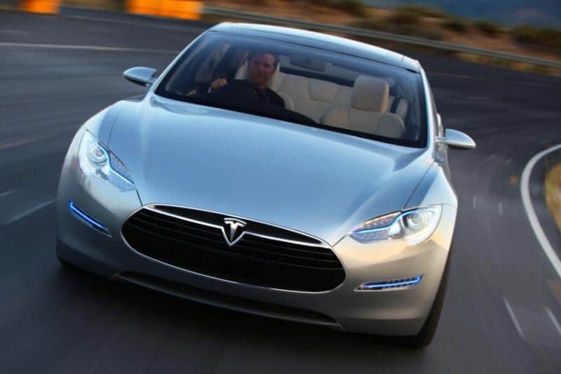 La conduite 100 % autonome s’invite dans toutes les Tesla